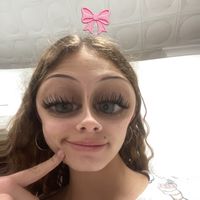 violeejajdkajsksjaldjaka