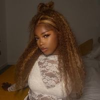 hollyneisha