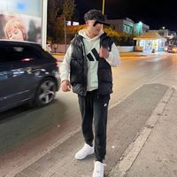 ___.efraimoukos.___