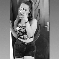 adriana_r251