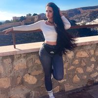 agathaschzz_