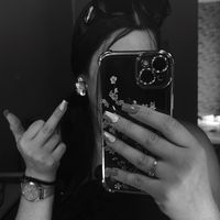 anonyme_sad_