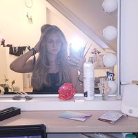 leonie0812_