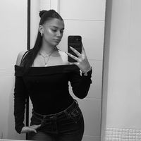 zeleestee