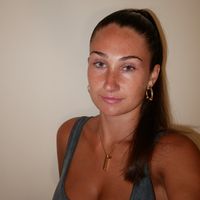 angelabriz13