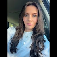 hollyhatchx