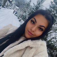 andreeaa_elenaa_23