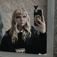 _333holly