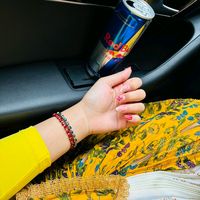 blondina_cu_ochi_verzi