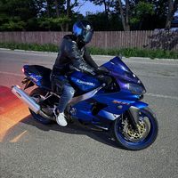 marian.zx9r