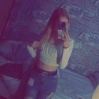 chloe_x.17