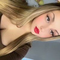 anna.opriss