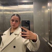 chloehook_