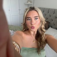 sissy._