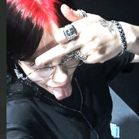 fp_billieeilish7