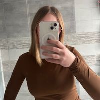 jade_jump25