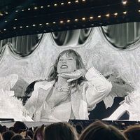 swiftieeee328