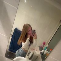 its_your_girl_ellie12