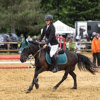 constance_jumpp