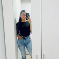 xeeniiaa._