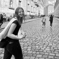 annika.fddrsn