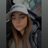 adelinaaaaaa_