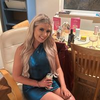 charis_hagan